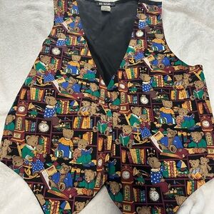 111 Main Black Vest with Bear Pattern